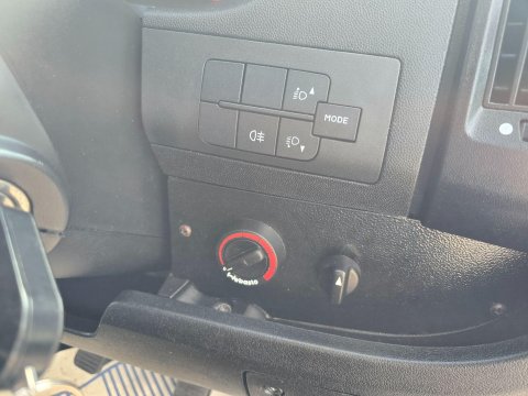 Peugeot Boxer Riviera Motors Conversion 22
