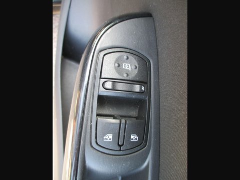 Vauxhall Corsa 1.4i ecoFLEX SRi VX Line Euro 6 3dr 36