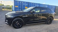 Jaguar F-Pace 2.0 D180 R-Sport SUV 5dr Diesel Auto AWD Euro 6 (s/s) (180 ps) 41