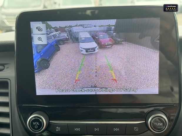 Ford Transit Minibus XLWB L4H3 High Roof 17 Seats Camera Trend SELECT 44