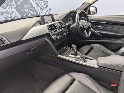 BMW 3 Series 320I M SPORT 19