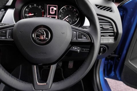 Skoda Fabia COLOUR EDITION MPI 19