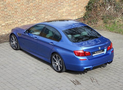 BMW M5 18