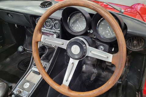 Alfa Romeo Spider 1750 VELOCE 39