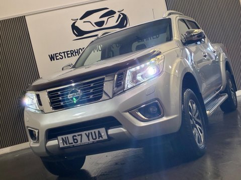Nissan Navara 2.3 dCi Tekna 4WD Euro 6 (s/s) 4dr 54