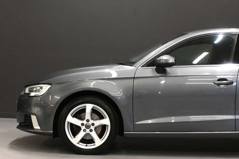 Audi A3 1.5 A3 Sportback 35 TFSI Sport 5dr 32