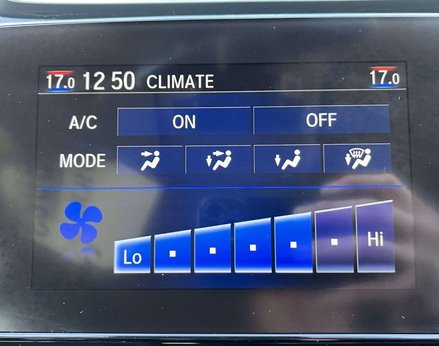 Honda CR-V 1.5 CR-V SR i-VTec CVT 4WD 5dr 42