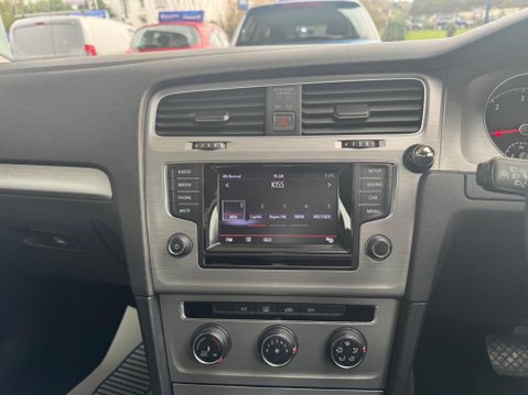 Volkswagen Golf 1.6 TDI BlueMotion Tech Match DSG Euro 5 (s/s) 5dr 20