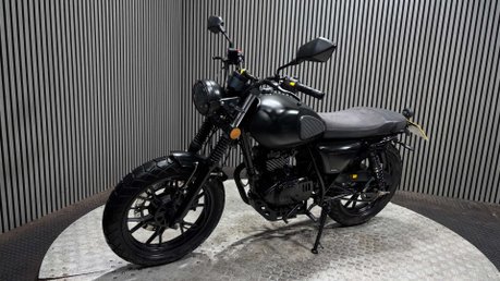 Mutt FSR 2021 ONLY 7K MODERN RETRO 125CC LEARNER BIKE LONG MOT 6