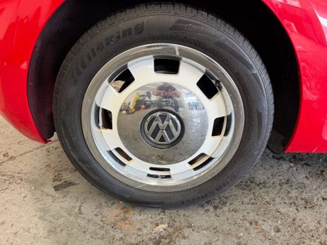 Volkswagen Beetle 2.0 TDI BlueMotion Tech Design Euro 6 (s/s) 3dr 20