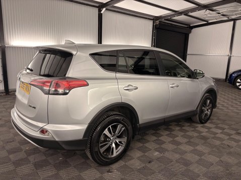 Toyota Rav4 2.0 D-4D Business Edition Euro 6 (s/s) 5dr 51