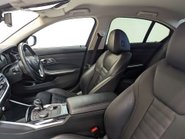 BMW 3 Series 2.0 318d Sport Auto 4dr 34