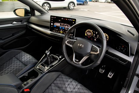 Volkswagen Golf BLACK EDITION TSI