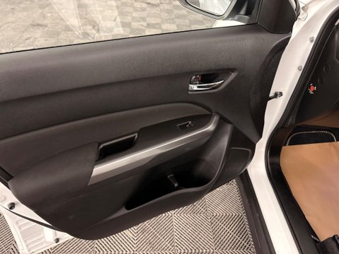 Suzuki Vitara 1.4 Boosterjet SZ-T Auto Euro 6 (s/s) 5dr 31