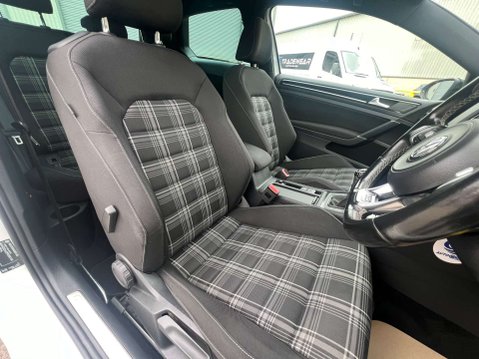 Volkswagen Golf 2.0 Golf GTD 3dr - NATIONAL DELIVERY* 21