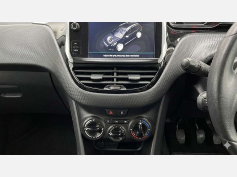 Peugeot 2008 1.2 PureTech Active SUV 5dr Petrol Manual Euro 6 (82 ps) 19