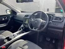 Renault Kadjar 1.5 dCi Signature Nav SUV 5dr Diesel EDC Euro 6 (s/s) (110 ps) 18