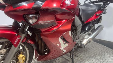Honda CB 2010 GOOD RUNNING PROJECT BIKE SPARES OR REPAIR 1000CC 14