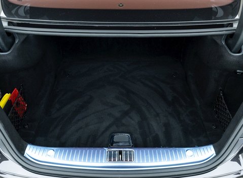 Mercedes-Benz S Class S63 Coupe 31