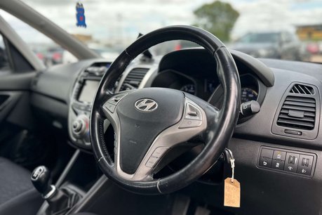 Hyundai ix20 1.4 Blue Drive SE Nav Hatchback 5dr Petrol Manual Euro 6 (s/s) (90 ps) 12