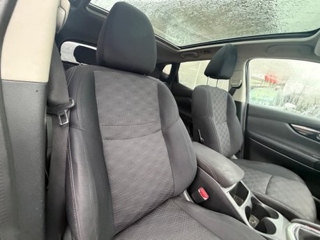 Nissan Qashqai N-TEC PLUS DIG-T 10