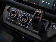 Land Rover Defender D350 X-Dynamic HSE Hardtop 15