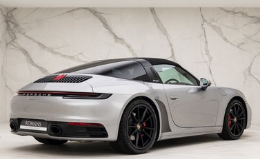 Porsche 911 Targa 4S (992) 10