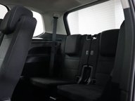 Volkswagen Touran SE FAMILY TDI BLUEMOTION TECHNOLOGY DSG 42