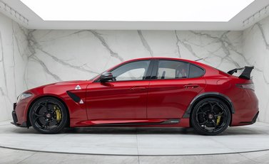 Alfa Romeo Giulia GTAm 5