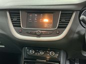 Vauxhall Grandland X 1.2 Grandland X SE T S/S 5dr 8