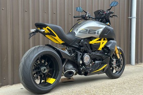 Ducati Diavel 1.3 Diavel 2