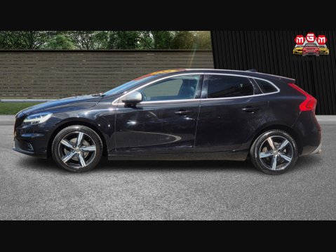 Volvo V40 T2 R-DESIGN NAV PLUS 7