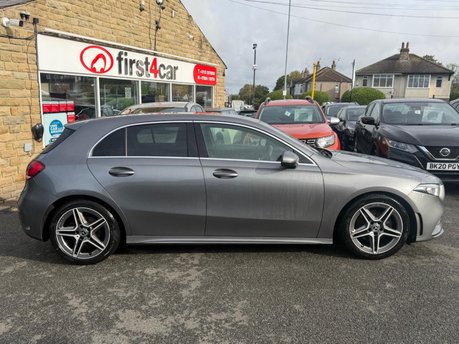 Mercedes-Benz A Class A 180 D AMG LINE 9
