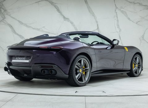 Ferrari Roma SPIDER 10