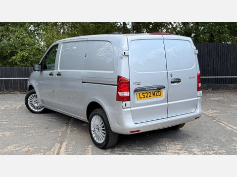 Mercedes-Benz Vito 116 PREMIUM L1 6