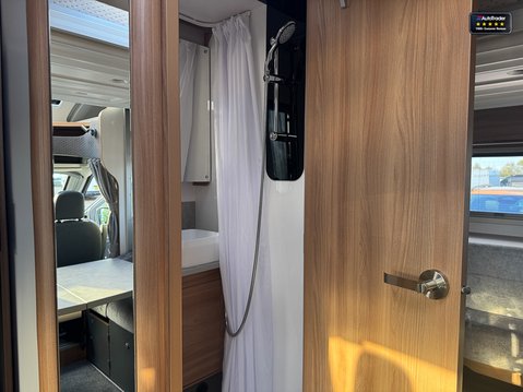 Bailey Adamo 75-4DL 6 Berth|4 Belt|Rear Lounge|Bathroom|Kitchen 20