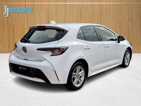 Toyota Corolla 1.8 VVT-h GPF Icon Tech Hatchback 5dr Petrol Hybrid CVT Euro 6 (s/s) (122 p 13