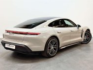 Porsche Taycan Performance Plus 93.4kWh 4S Saloon 4dr Electric Auto 4WD (571 ps) 19