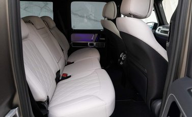 Mercedes-Benz G Series G 400 D 4MATIC AMG LINE PREMIUM PLUS 10