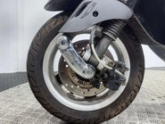 Piaggio Vespa Primavera 2016 17K RUNS WELL EASY LIGHT PROJECT 125CC SCOOTER BIKE 24