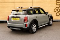 Mini Countryman COOPER CLASSIC 2
