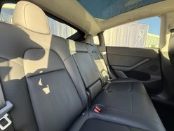 Tesla Model Y (Dual Motor) Long Range SUV 5dr Electric Auto 4WDE (384 bhp) 26