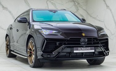 Lamborghini Urus S 6