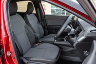 Renault Captur TECHNO TCE 29