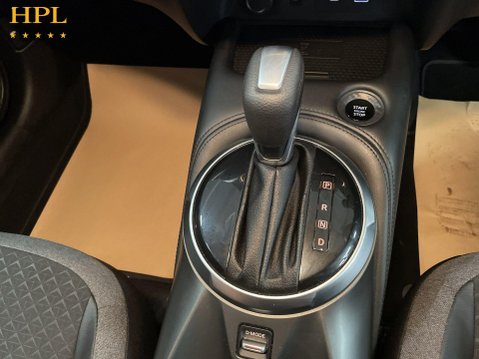 Nissan Juke 1.0 DIG-T N-Connecta SUV 5dr Petrol DCT Auto Euro 6 (s/s) (114 ps) 17