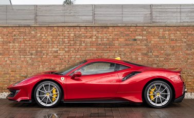 Ferrari 488 Pista 2
