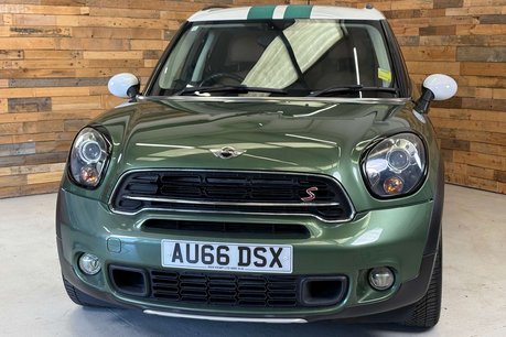 Mini Countryman 2.0 Cooper SD SUV 5dr Diesel Auto Euro 6 (143 ps) 25