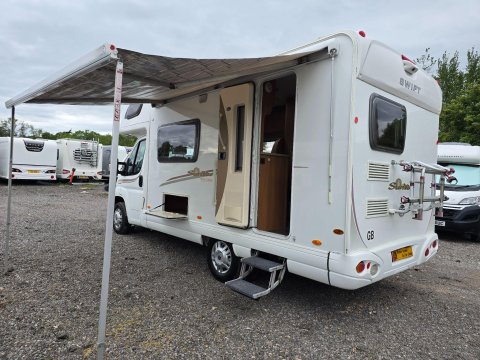 Swift Suntor 590RS Motorhome 13