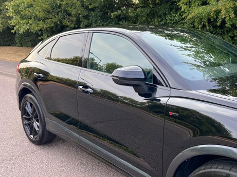 Audi Q3 1.5 TFSI CoD 35 Black Edition Sportback S Tronic Euro 6 (s/s) 5dr 10