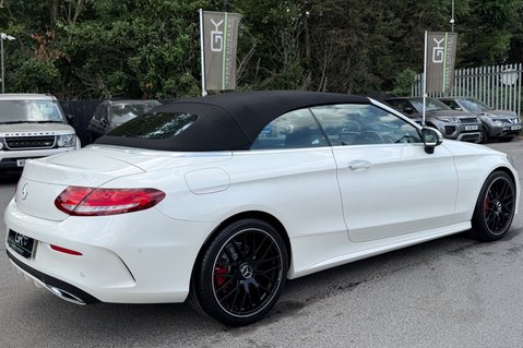 Mercedes-Benz C Class C 250 D AMG LINE PREMIUM PLUS CABRIOLET - 19 INCH ALLOYS - FULL SERVICE HIS 30